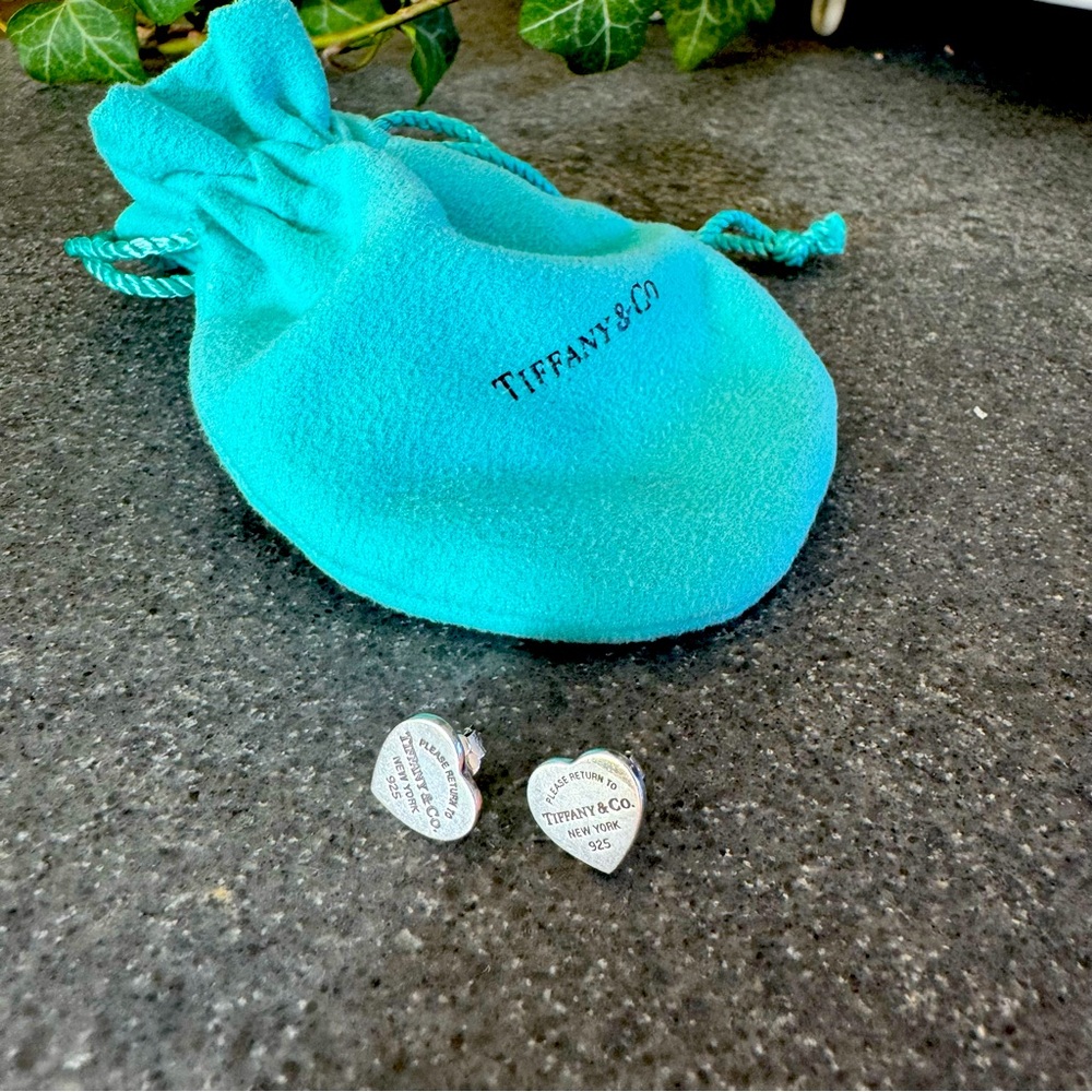 Tiffany Heart Tag Stud Earrings